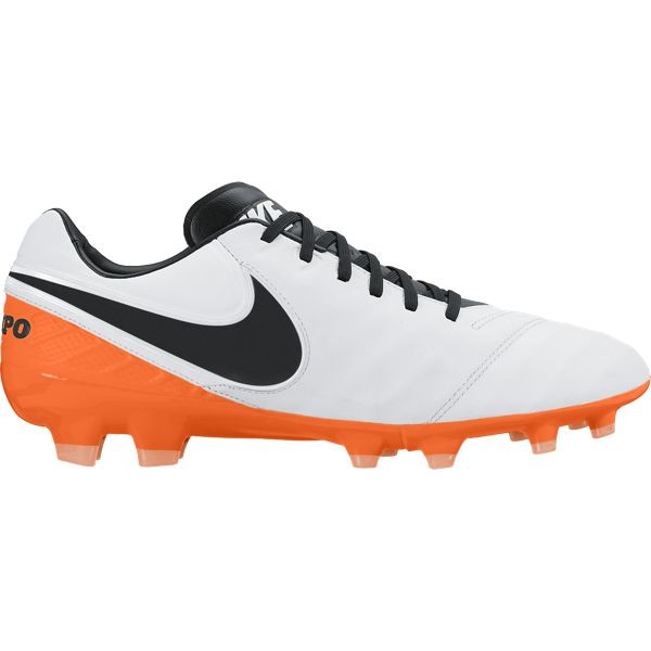 nike tiempo legacy